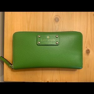 Kate Spade Kelly Green Wallet